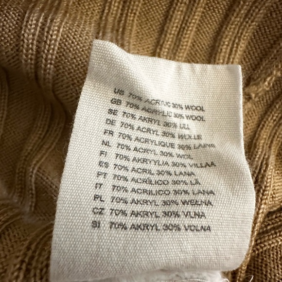 H&M Turtleneck Top - Picture 3 of 5